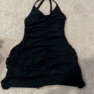 criss-cross back , adjustable straps , skater dress💎👾